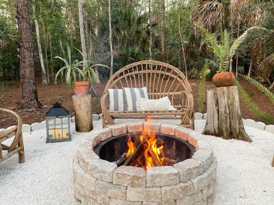 Keep Your Outdoor Space Free of Pesky Bugs!
